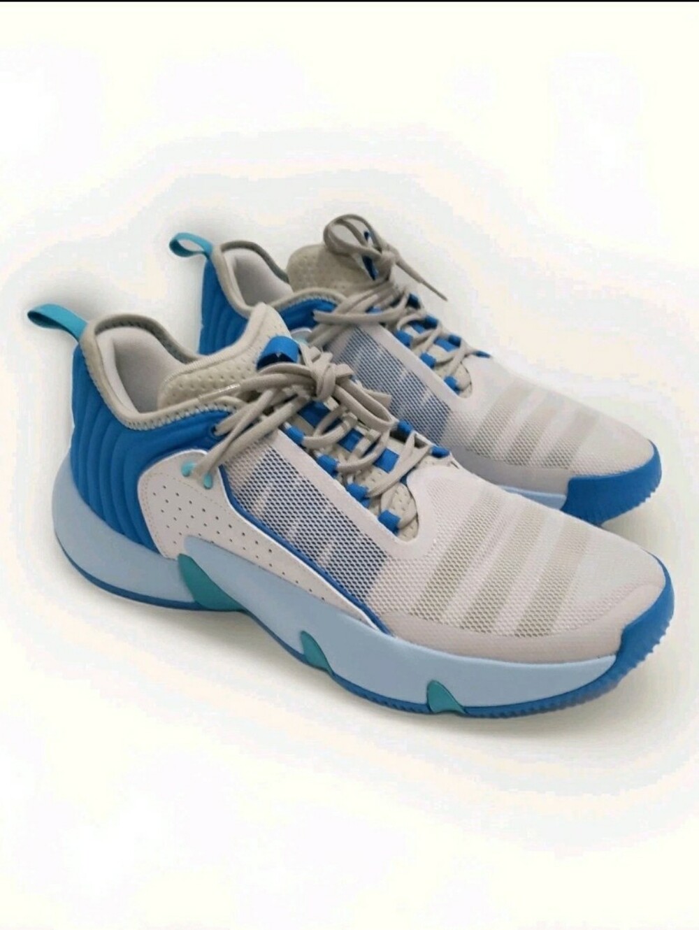 Adidas Trae Unlimited Trae Young IF5610 Men’s 11.5 Grey Blue Basketball Shoe New